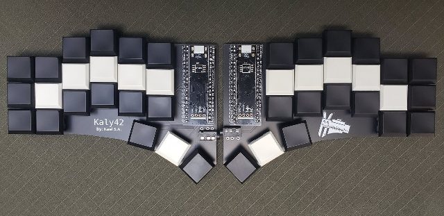 Kaly, built
